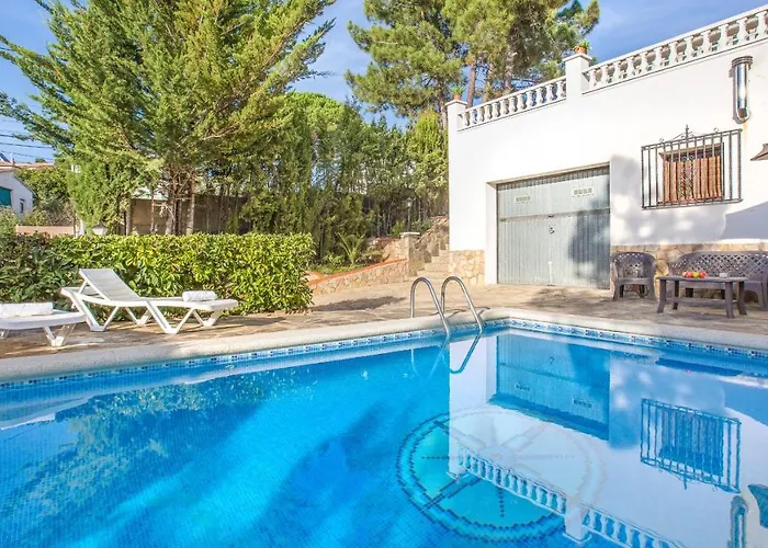Villa 2con - Lloret de Mar