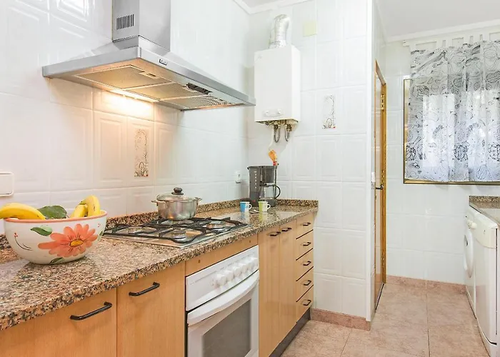 2con - * Lloret de Mar